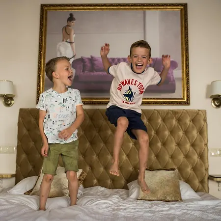 Hotel Ambasada Boleslawiec (Lower Silesia)