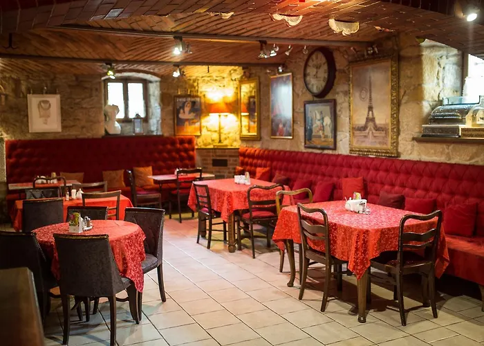 Ambasada 2* Boleslawiec (Lower Silesia)